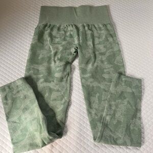 Green camo workout leggings